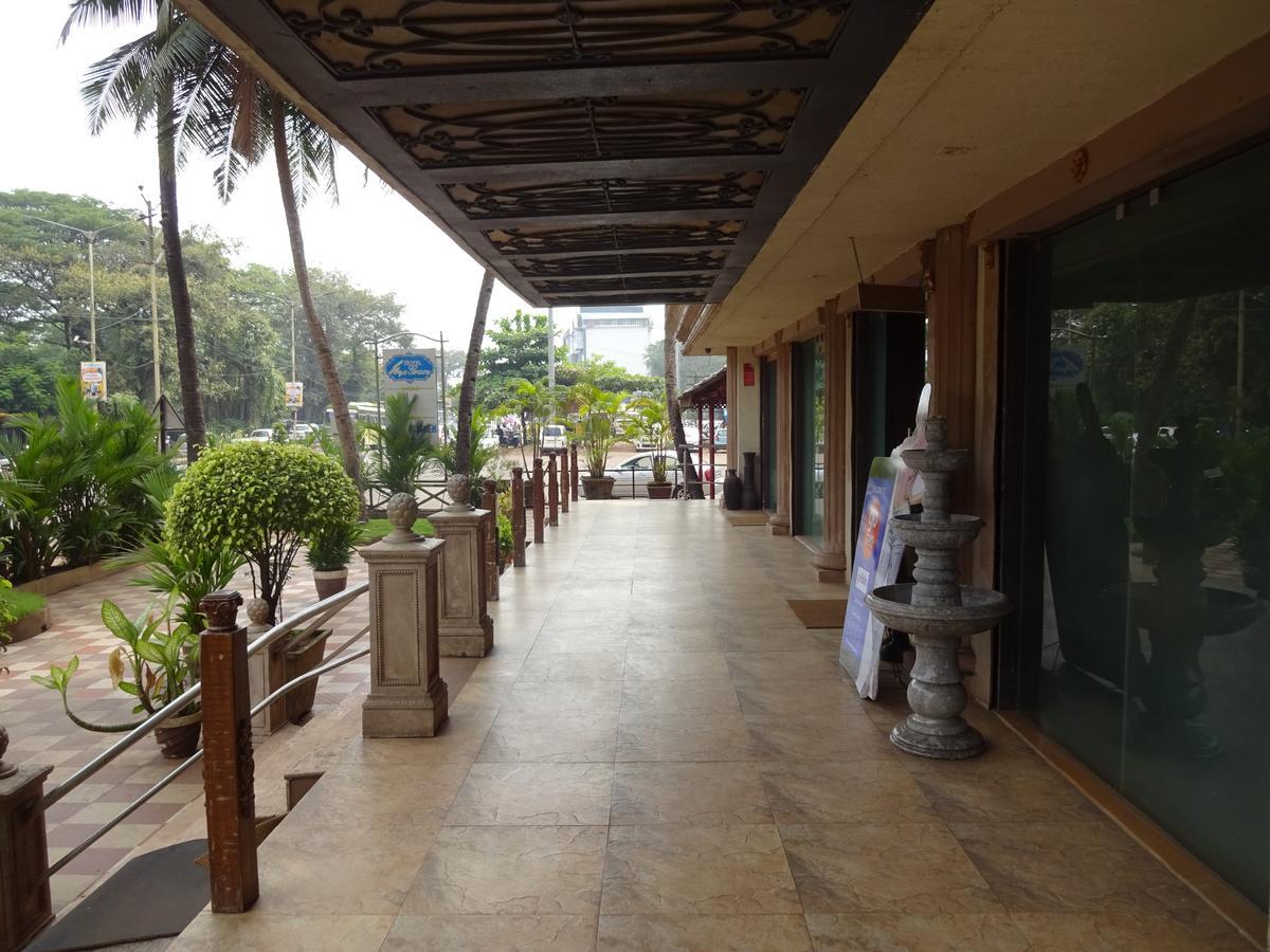 Hotel La Grace Margao Exterior foto